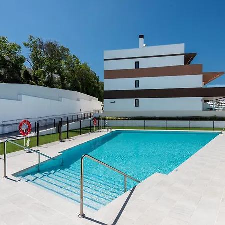 2 Bedroom With Pool