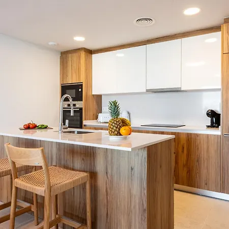 2 Bedroom With Pool Apartment